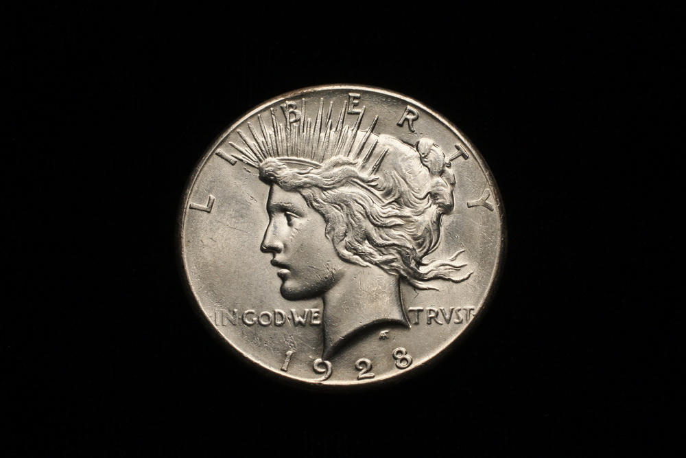 COIN - (1) Peace Dollar 1928