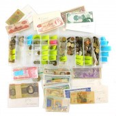 COINS: LOT OF WORLD COINS AND