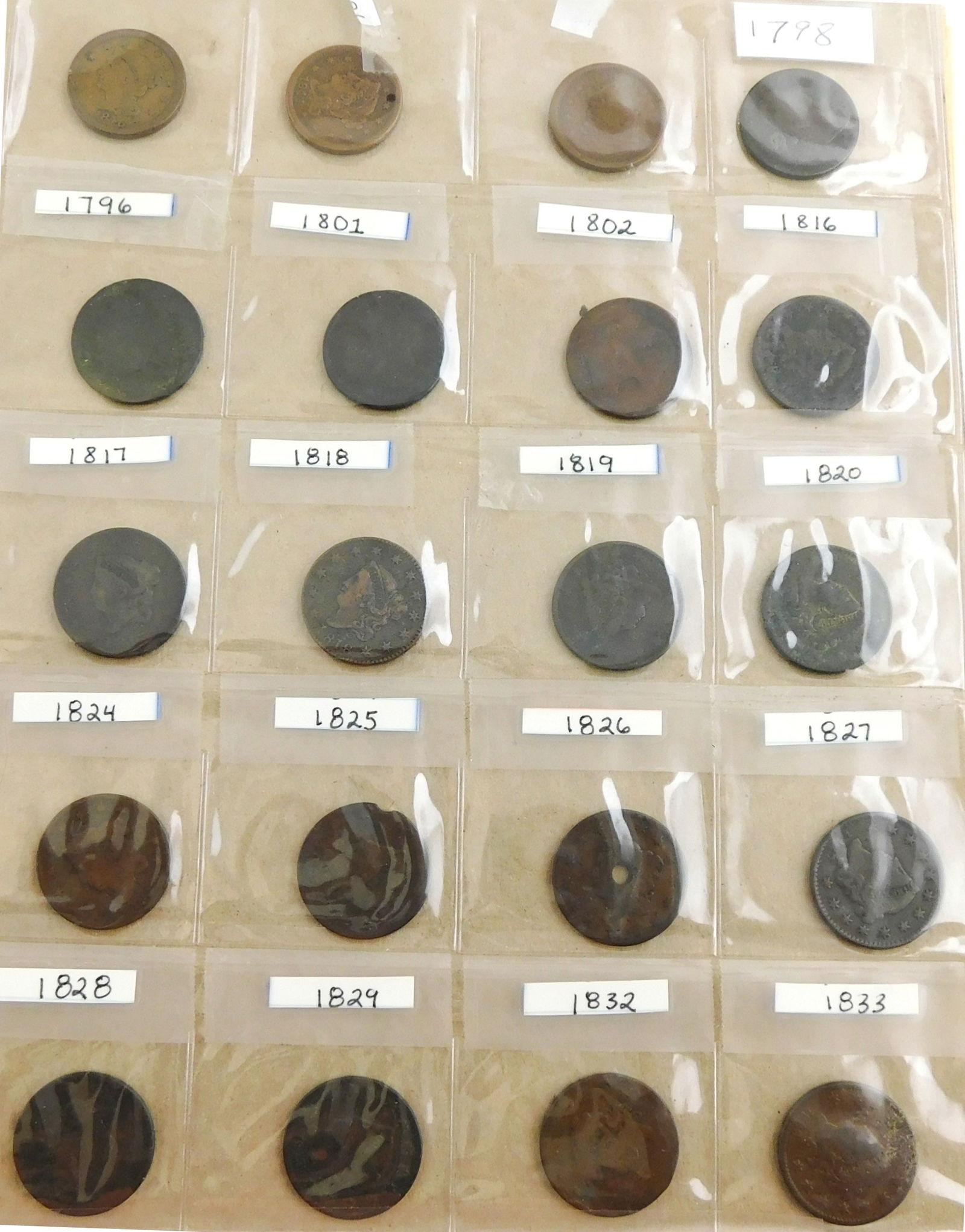 COINS: THREE RING BINDER HOUSING
