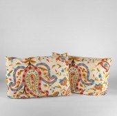 COLCHA EMBROIDERED SLIPCASED P