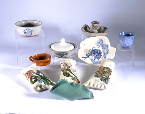COLE POTTERY GROUP AND OTHERSnice