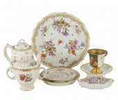 COLECTION OF GERMAN PORCELAINt