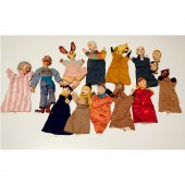 COLLECTION (14) VINTAGE HAND P