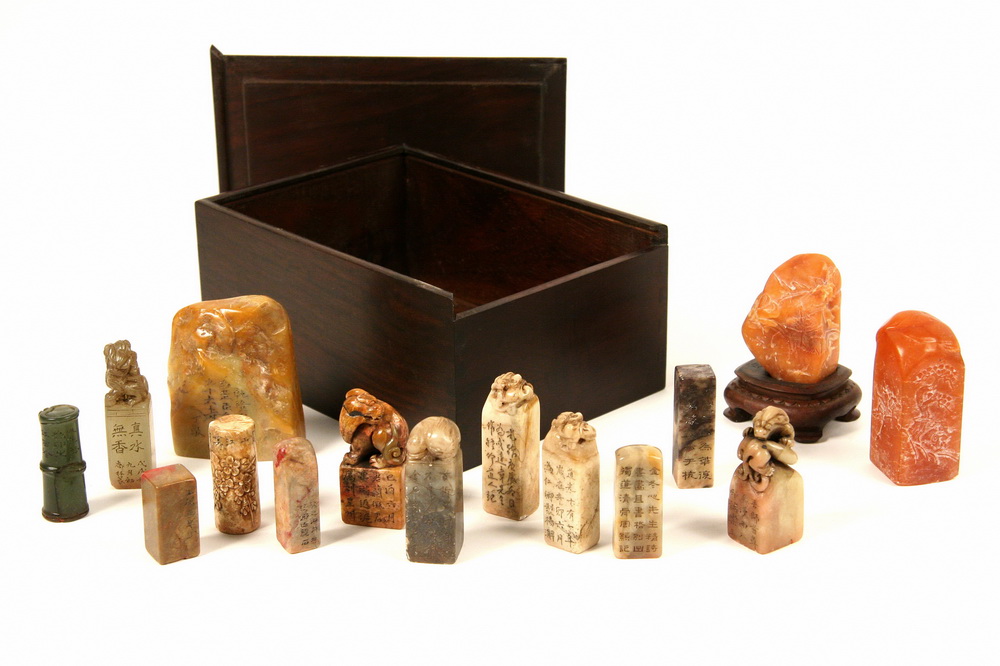 COLLECTION (15) CHINESE SOAPSTONE