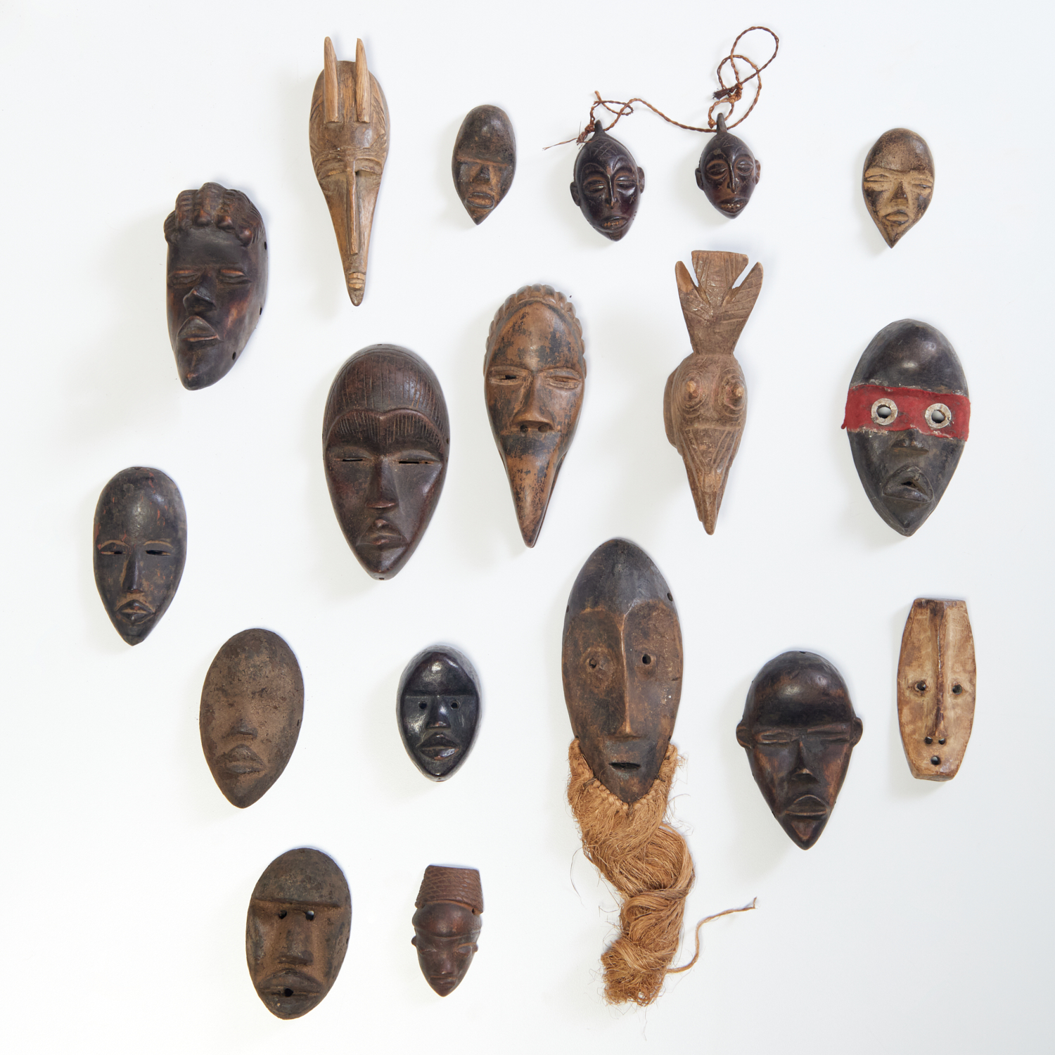 COLLECTION (18) AFRICAN STYLE