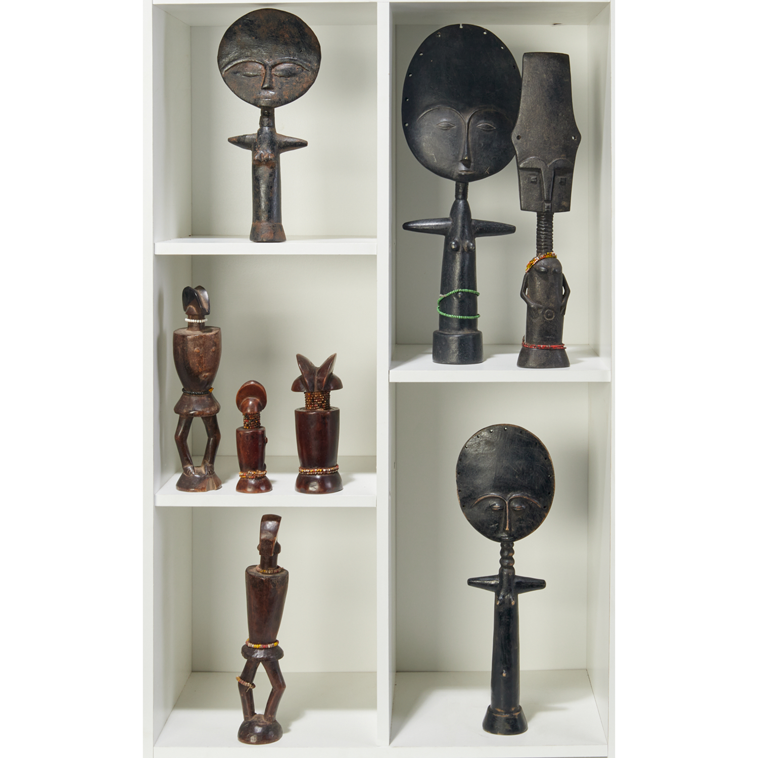 COLLECTION (8) AKUABA & ZARAMO