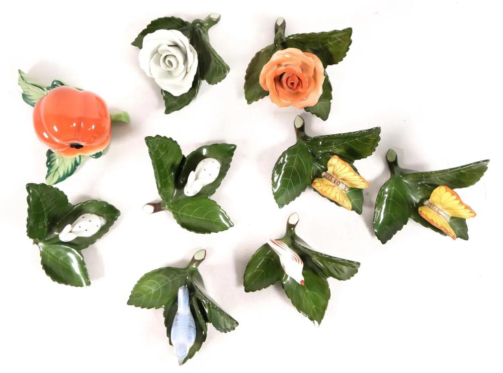 COLLECTION, 9 HEREND PORCELAIN