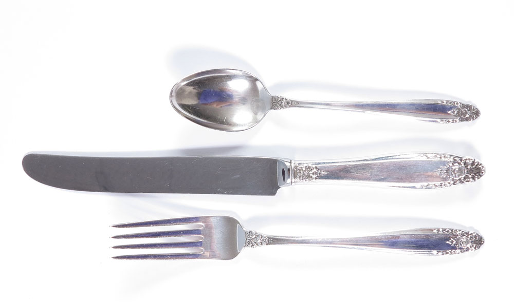 COLLECTION INTERNATIONAL STERLING