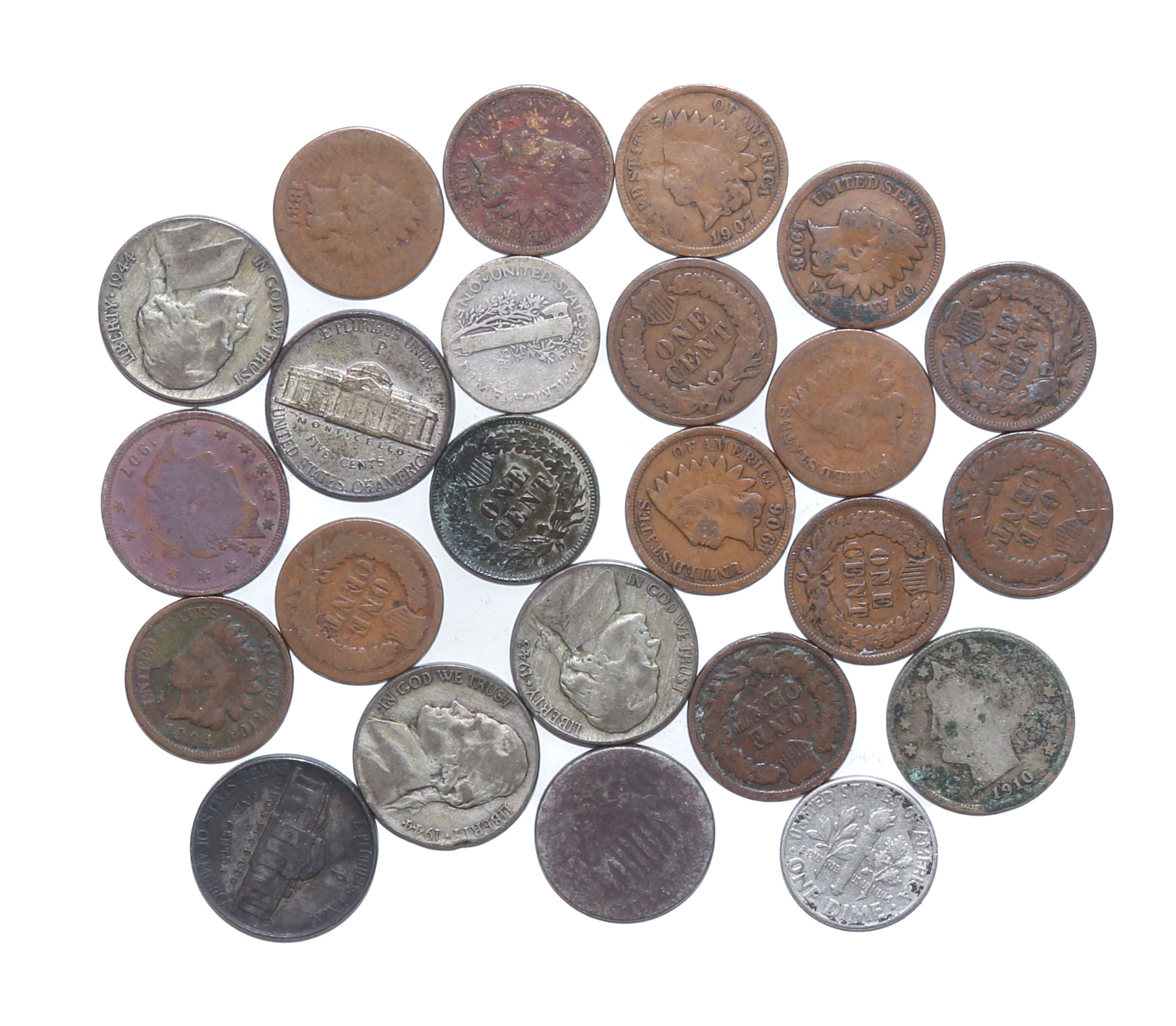 COLLECTION ODDS & ENDS A couple