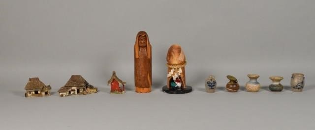 COLLECTION OF 10 SMALL JAPANESE