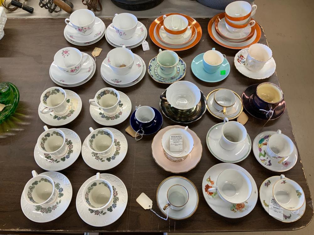 COLLECTION OF 26 EUROPEAN,