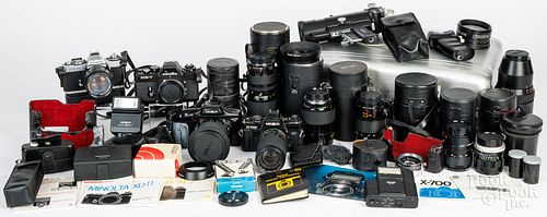 COLLECTION OF 35MM CAMERAS AND