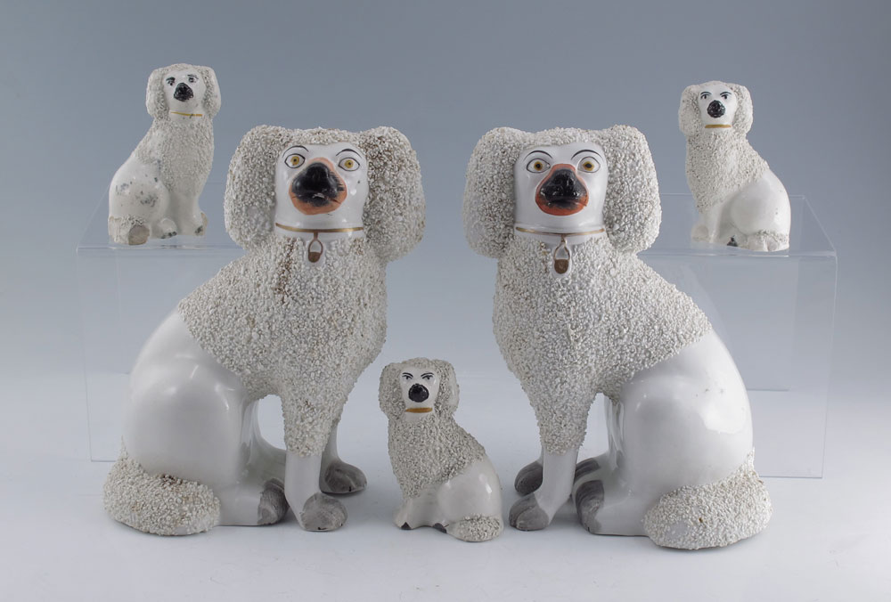 COLLECTION OF 5 STAFFORDSHIRE DOGS: