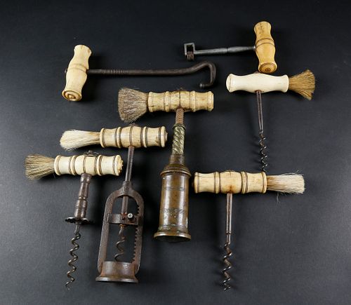COLLECTION OF 7 TURNED BONE HANDLED