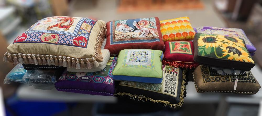 COLLECTION OF ACCENT EMBROIDERED