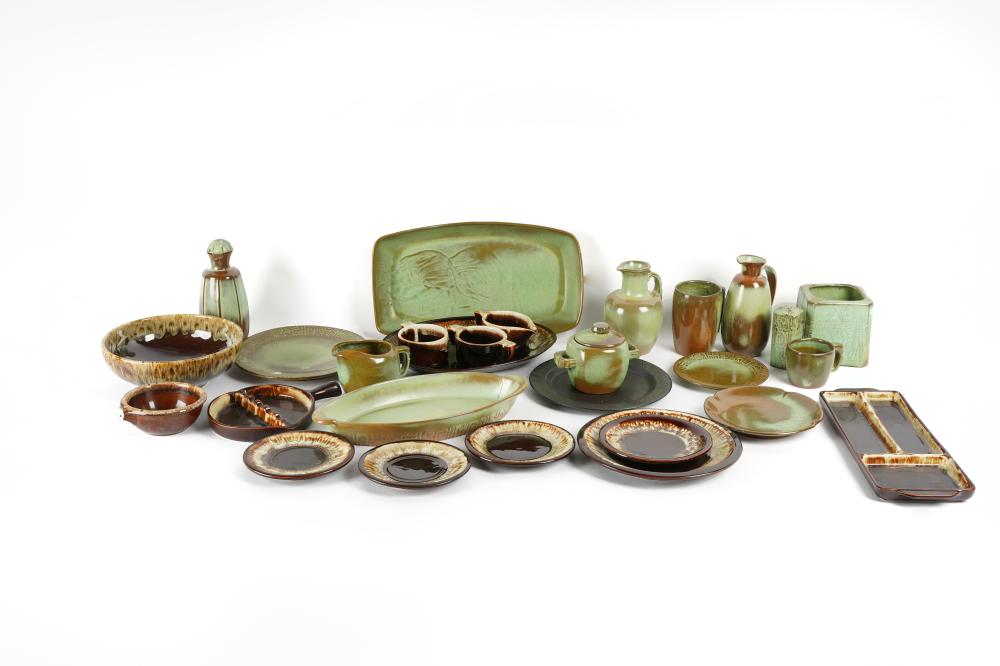 COLLECTION OF AMERICAN POTTERY