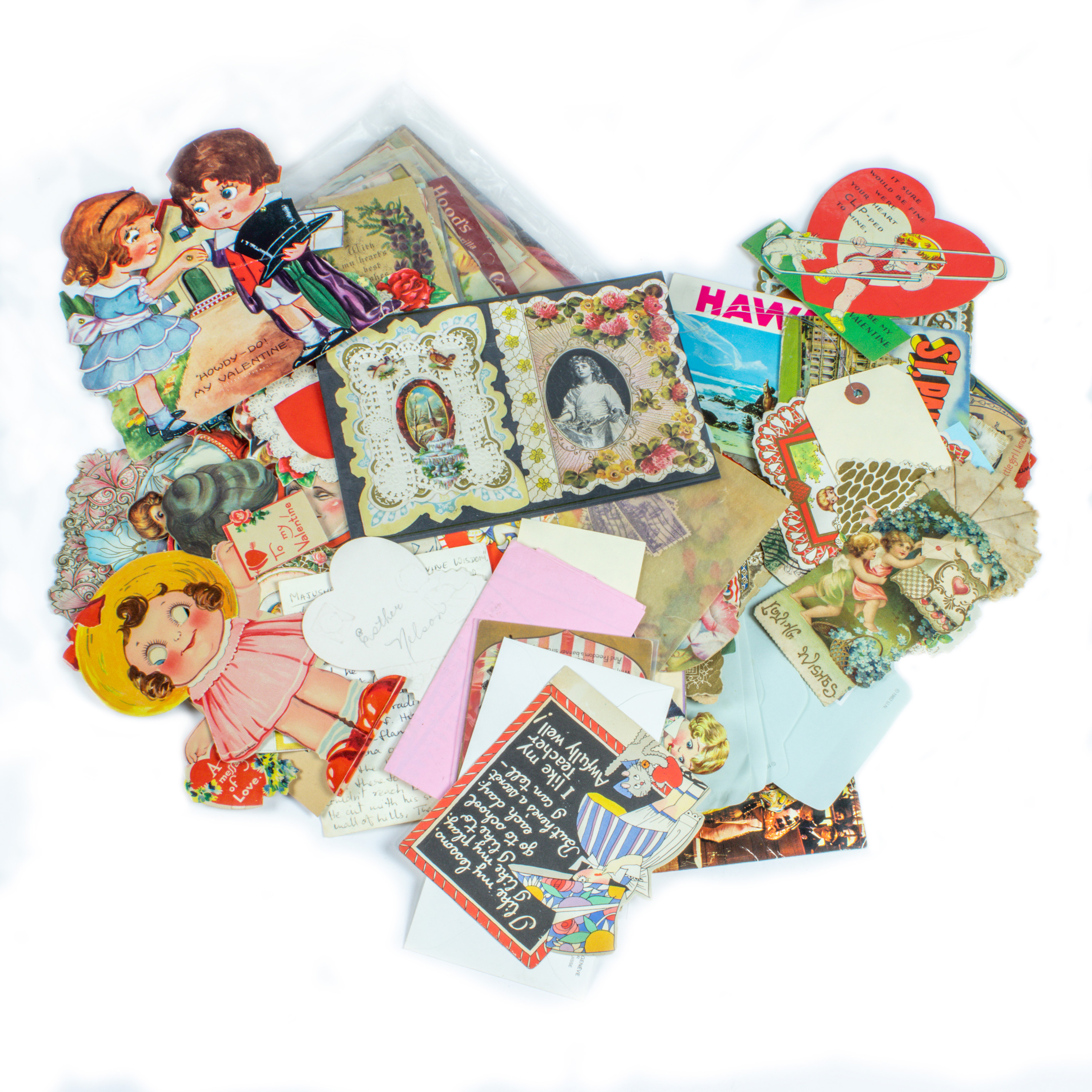 COLLECTION OF ANTIQUE AND VINTAGE