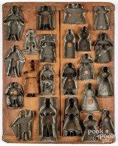 COLLECTION OF ANTIQUE TIN COOK