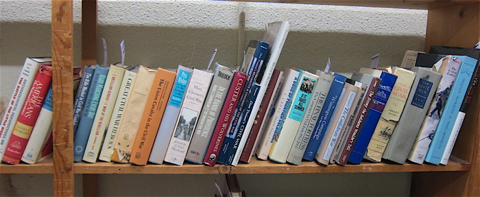 COLLECTION OF APPROXIMATELY 25