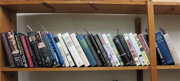 COLLECTION OF APPROXIMATELY 30