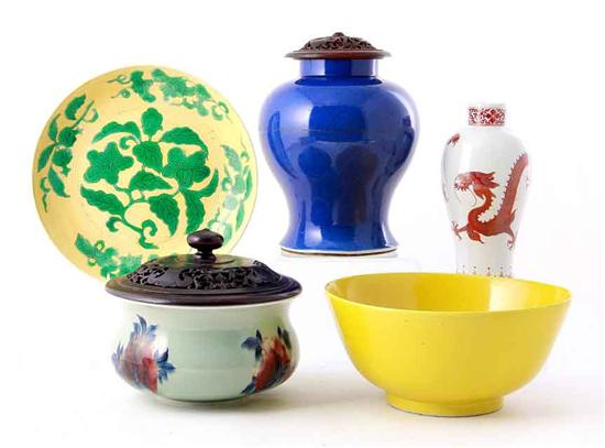 Collection of Asian porcelain