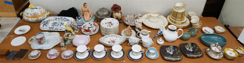 COLLECTION OF ASSORTED AMERICAN,
