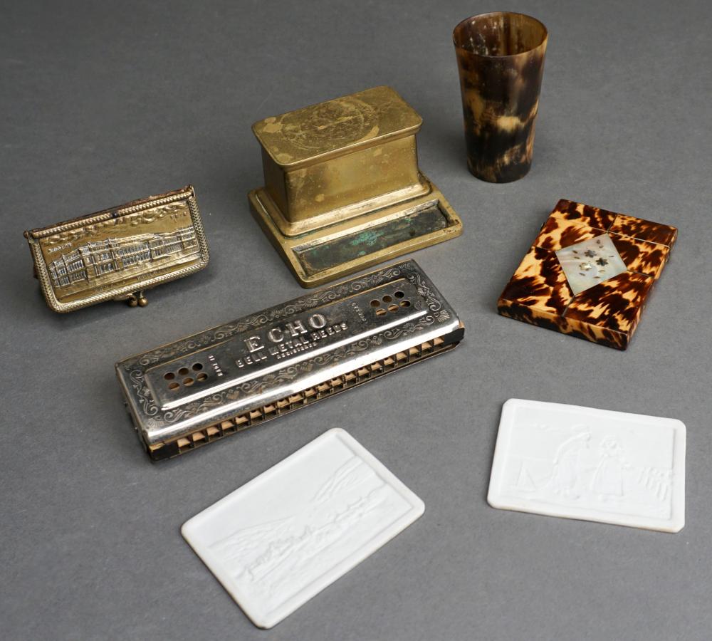 COLLECTION OF ASSORTED ARTICLES,