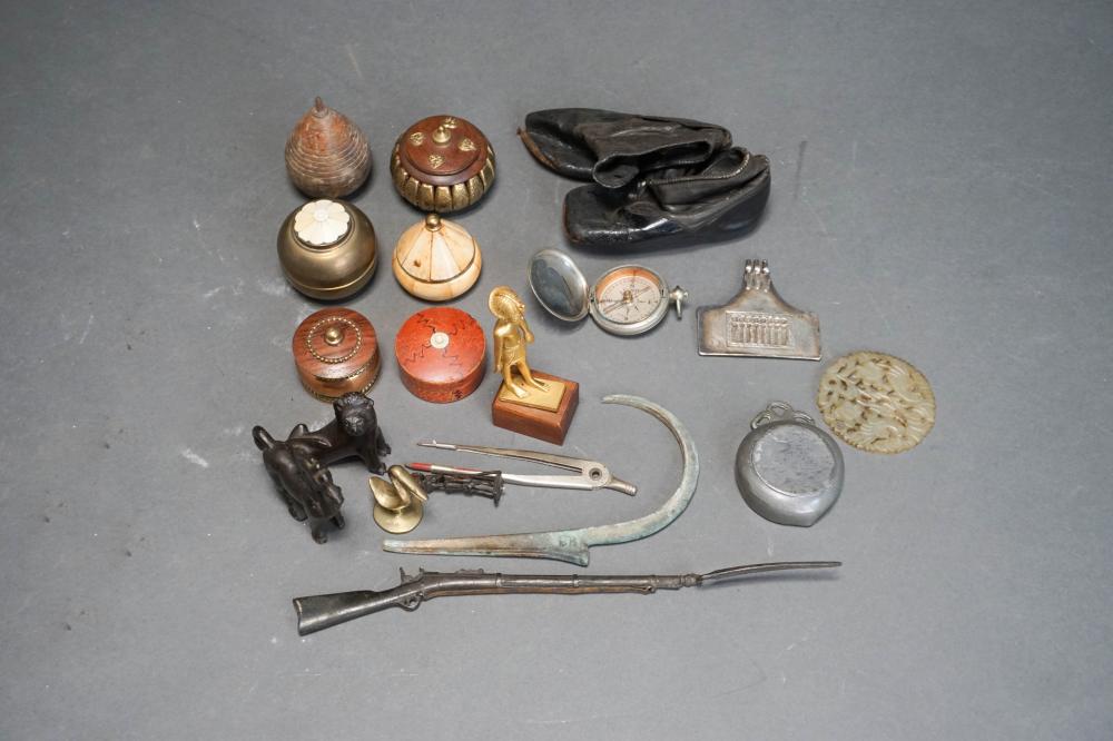COLLECTION OF ASSORTED CABINET