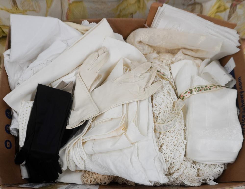 COLLECTION OF ASSORTED DAMASK,