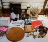 COLLECTION OF ASSORTED DECORAT