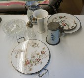 COLLECTION OF ASSORTED GLASS A