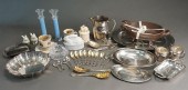 COLLECTION OF ASSORTED GLASS,