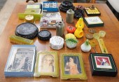 COLLECTION OF ASSORTED KITCHEN