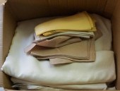 COLLECTION OF ASSORTED LINENS
