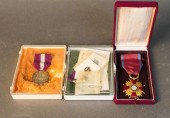 COLLECTION OF ASSORTED MILITAR