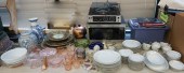 COLLECTION OF ASSORTED PORCELA