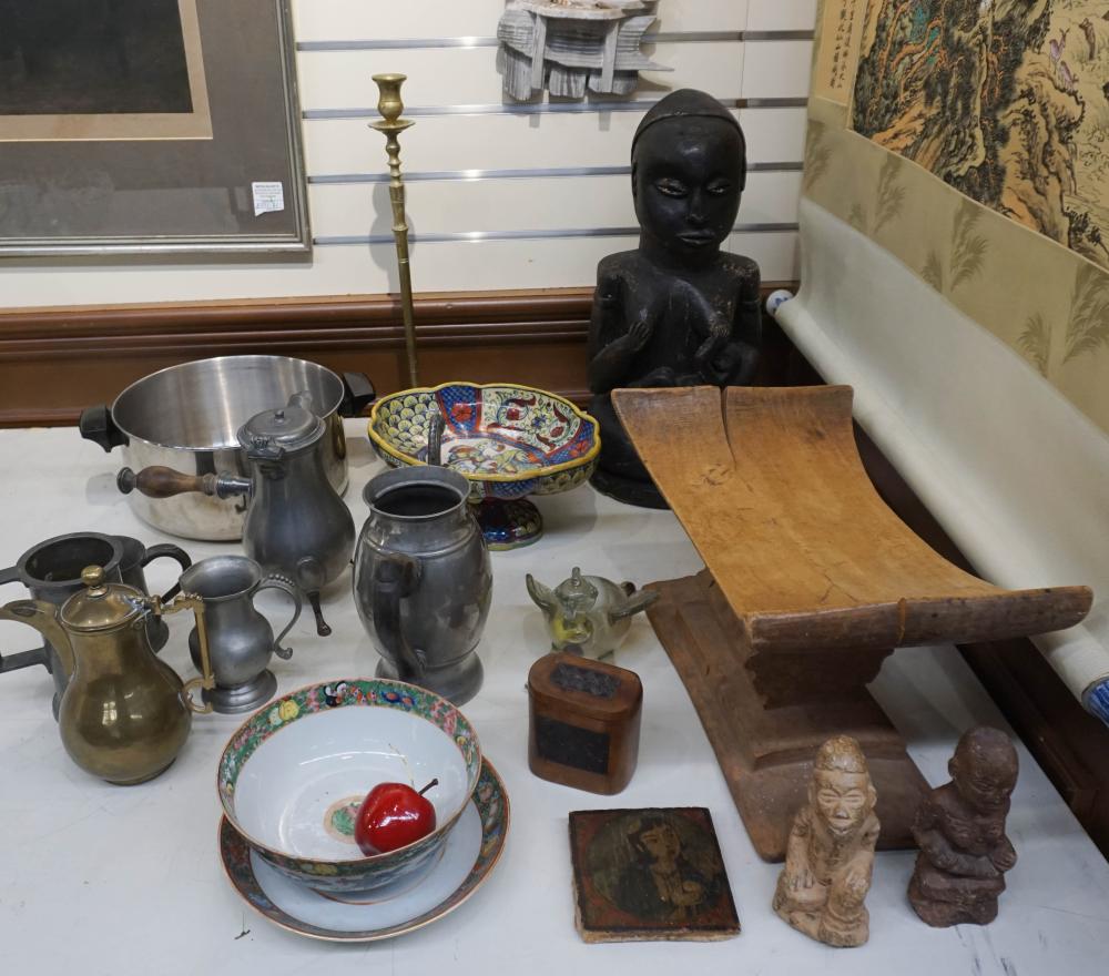 COLLECTION OF ASSORTED TABLE