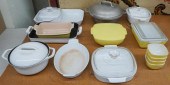 COLLECTION OF ASSORTED VINTAGE
