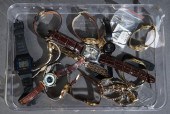 COLLECTION OF ASSORTED WRISTWA