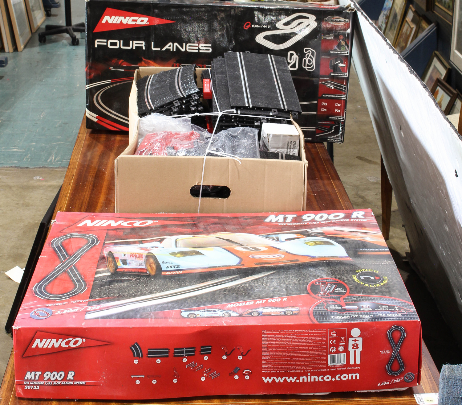 COLLECTION OF BOXED MODEL CARS