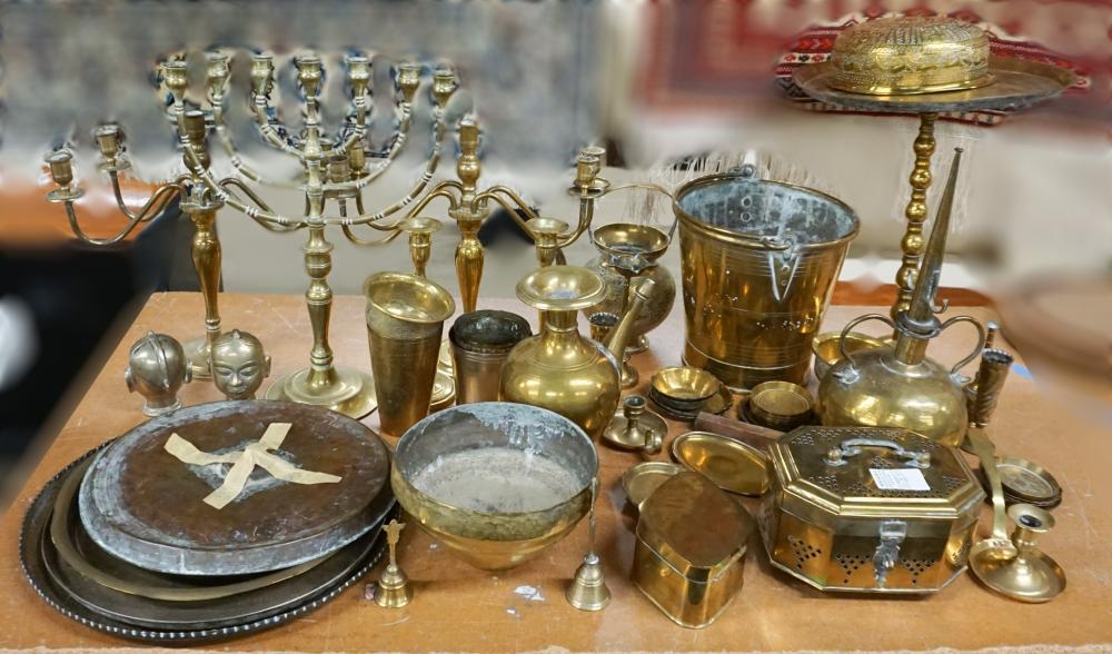 COLLECTION OF BRASS TABLE