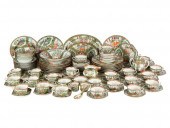 COLLECTION OF CANTON FAMILLE R