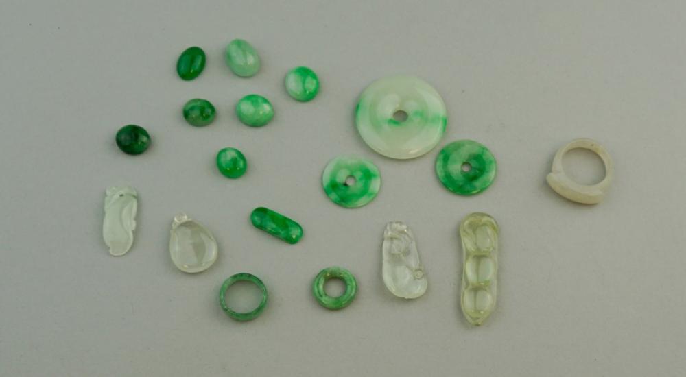 COLLECTION OF CARVED JADE