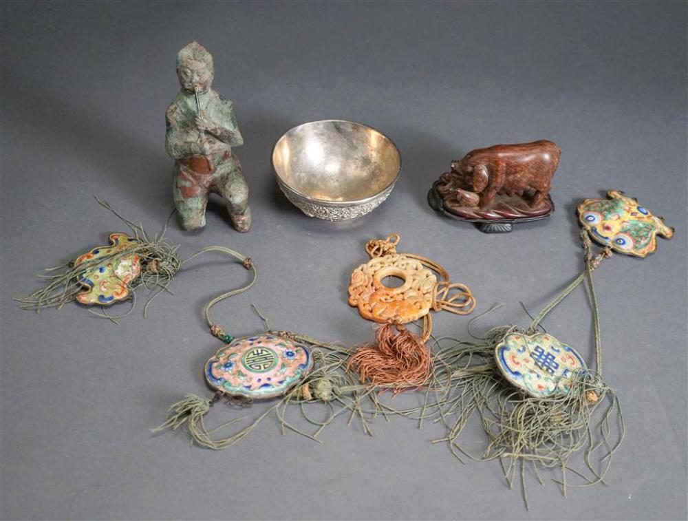 COLLECTION OF CHINESE CABINET