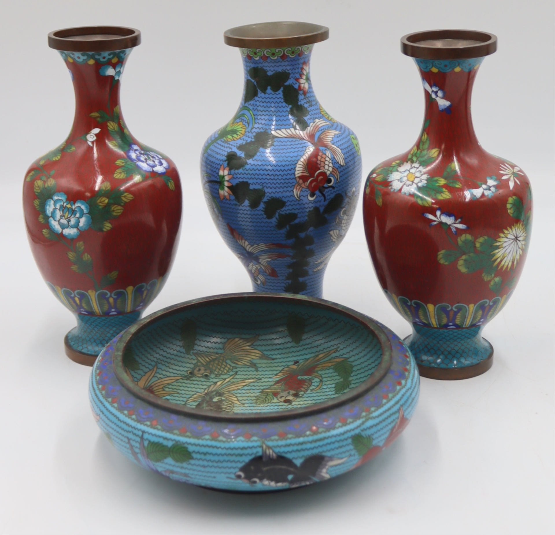 COLLECTION OF CHINESE CLOISONNE.