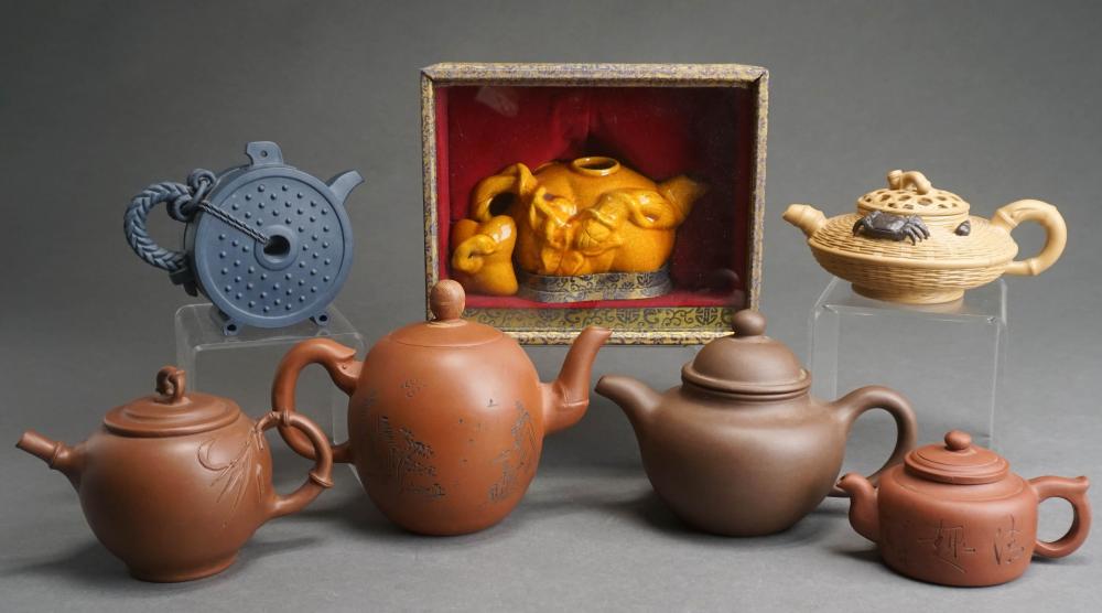 COLLECTION OF CHINESE YIXING WARE