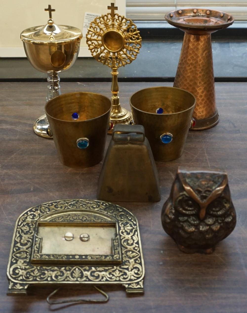 COLLECTION OF COPPER AND BRASS
