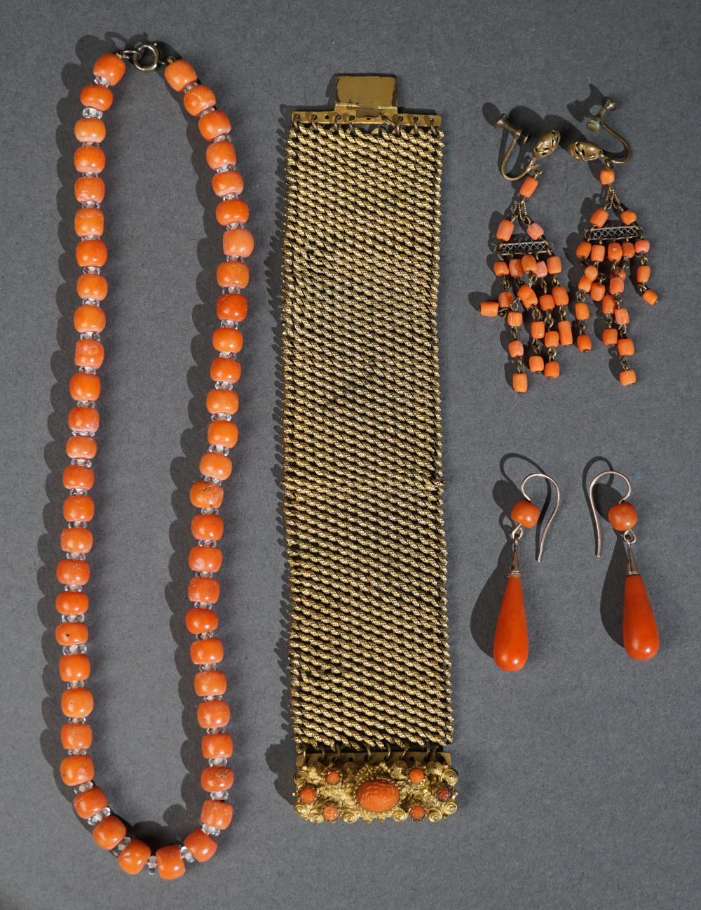 COLLECTION OF CORAL