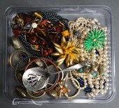 COLLECTION OF COSTUME JEWELRY