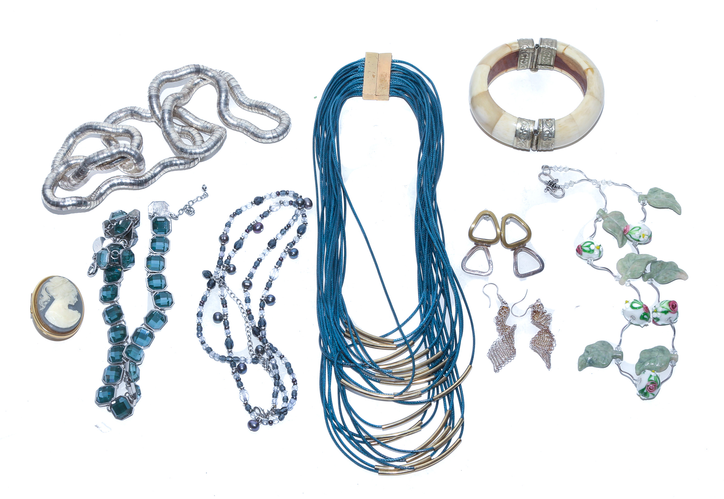 COLLECTION OF COSTUME JEWELRY